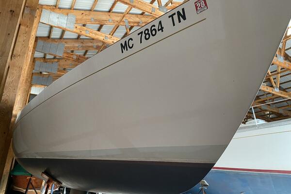 Still Crazy 28ft Alerion Yacht For Sale