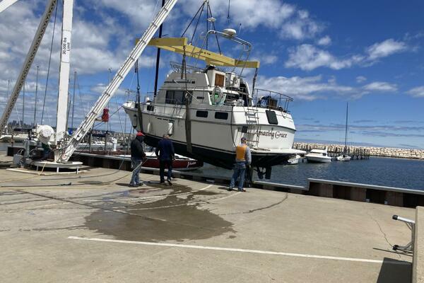 36ft Carver Yacht For Sale