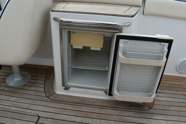 25ft Chris Craft Yacht For Sale