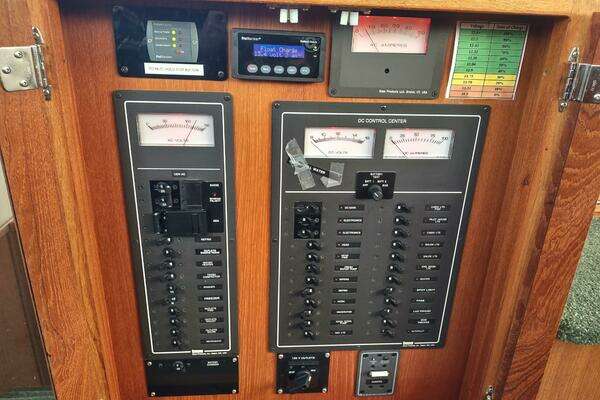 Nordic Tugs 42 Yacht For Sale