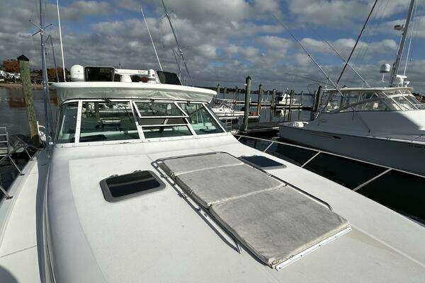 2001 Tiara Yachts 43