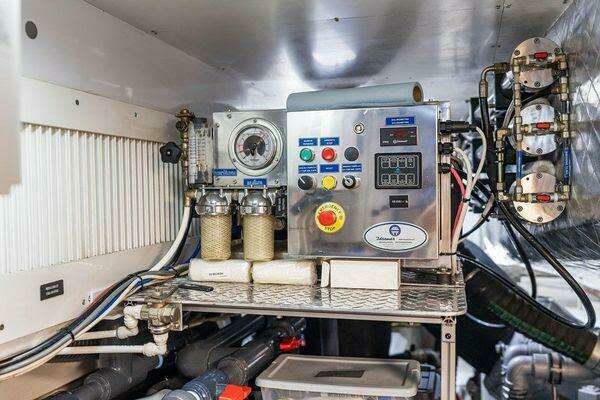 Pershing  Yacht For Sale