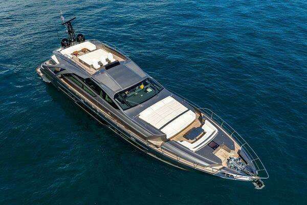 Pershing  Yacht For Sale