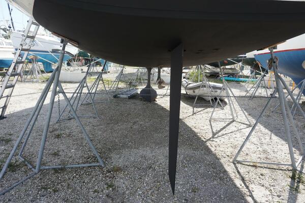 At Last 45ft Beneteau Yacht For Sale