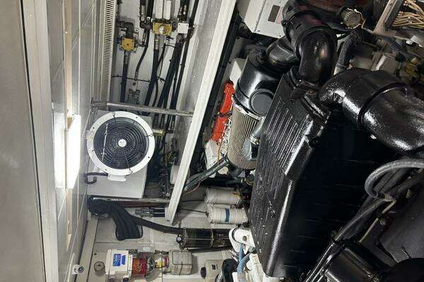 Horizon Vision 74 Yacht For Sale