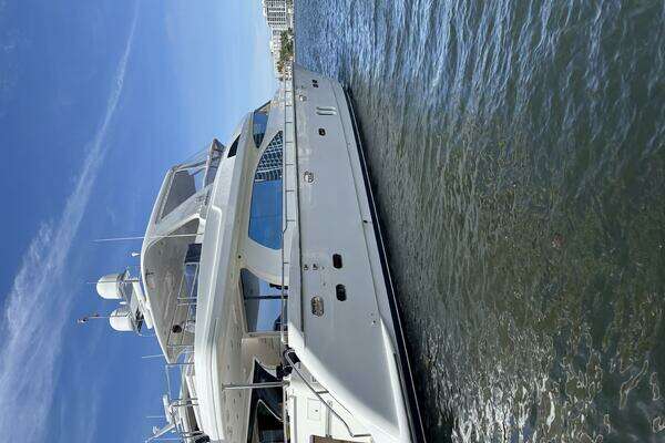 Horizon Vision 74 Yacht For Sale