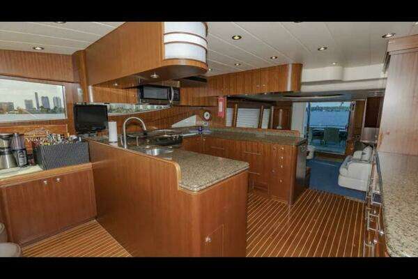Horizon Vision 74 Yacht For Sale