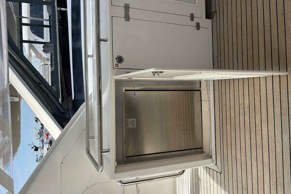 Horizon Vision 74 Yacht For Sale