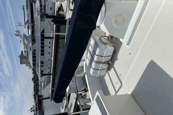 Horizon Vision 74 Yacht For Sale