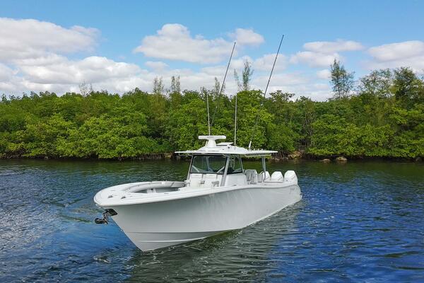 42ft Yellowfin Yacht For Sale