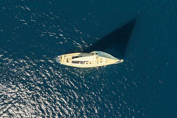 PERSISTENCE 110ft Sensation Yachts Yacht For Sale