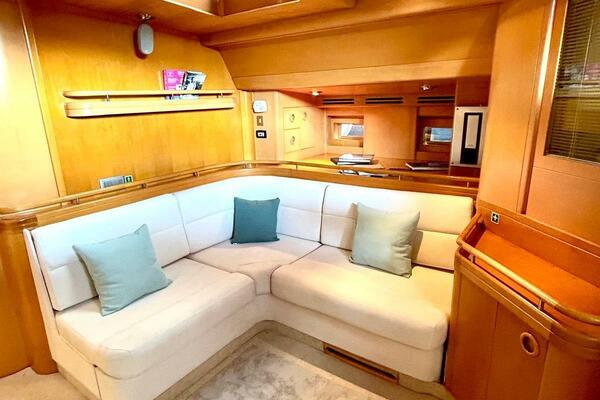 PERSISTENCE 110ft Sensation Yachts Yacht For Sale