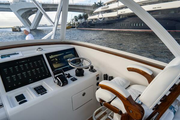 47 W A 47ft Front Runner Yacht For Sale