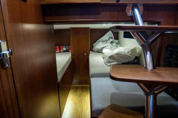 47 W A 47ft Front Runner Yacht For Sale