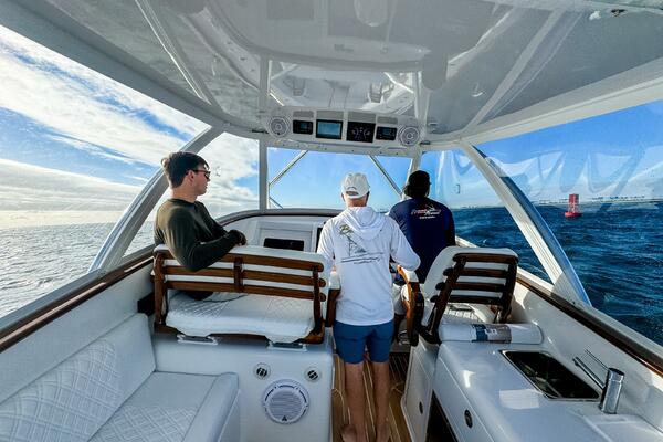 47 W A 47ft Front Runner Yacht For Sale