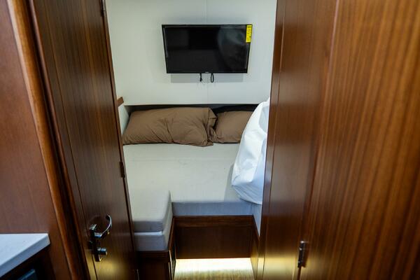 47 W A 47ft Front Runner Yacht For Sale