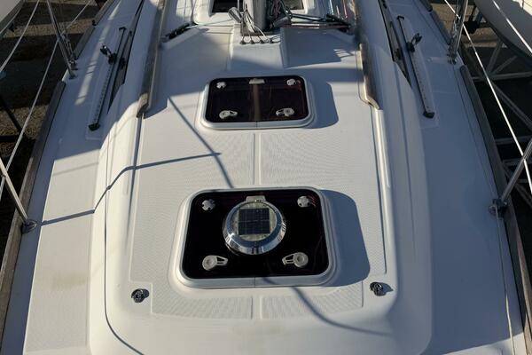 31ft Beneteau Yacht For Sale