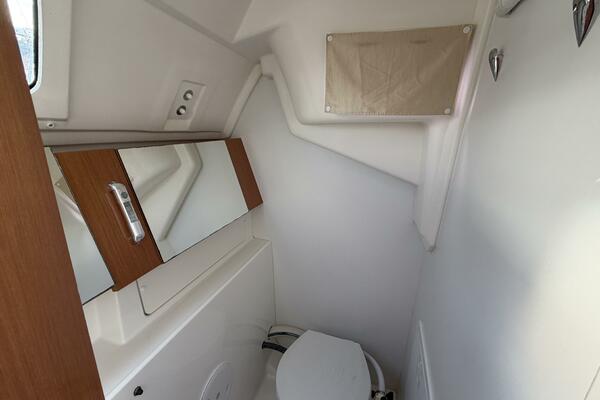 31ft Beneteau Yacht For Sale