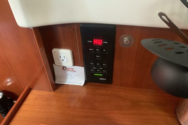 Neptune s Daughter 36ft Beneteau Yacht For Sale