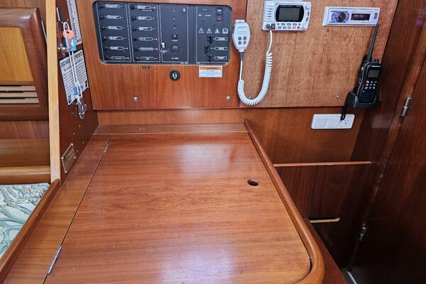 Neptune s Daughter 36ft Beneteau Yacht For Sale