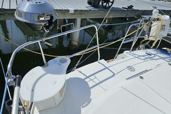 Neptune s Daughter 36ft Beneteau Yacht For Sale