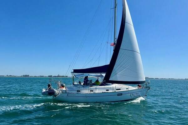 36-ft-Beneteau-2000-36 CC-Neptune's Daughter Tampa Florida United States  yacht for sale