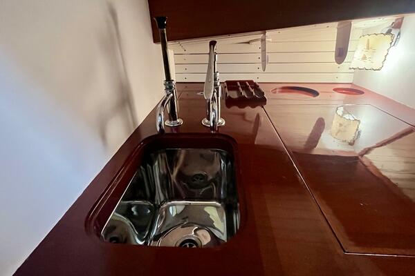 Maruffa 29ft Dyer Yacht For Sale