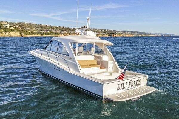 Cabo 44 Hardtop Express Yacht For Sale
