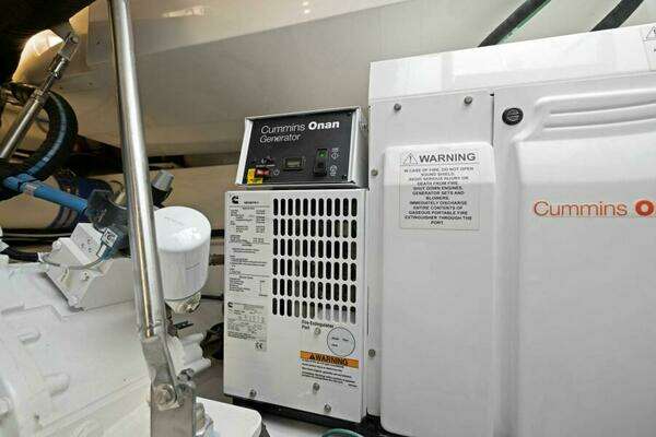 Cabo 44 Hardtop Express Yacht For Sale