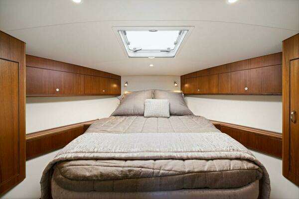 Cabo 44 Hardtop Express Yacht For Sale