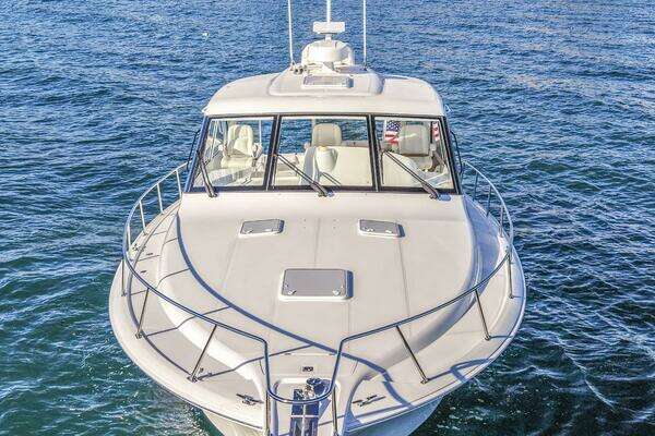 Cabo 44 Hardtop Express Yacht For Sale