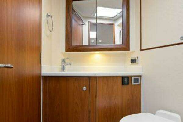 Cabo 44 Hardtop Express Yacht For Sale