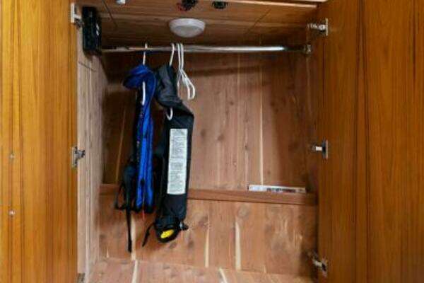 Cabo 44 Hardtop Express Yacht For Sale