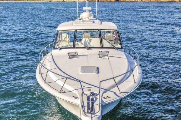 Cabo 44 Hardtop Express Yacht For Sale