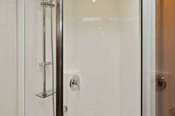 Cabo 44 Hardtop Express Yacht For Sale