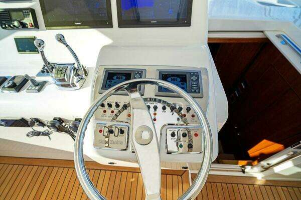 Cabo 44 Hardtop Express Yacht For Sale