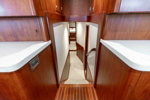 Jim Smith 68 Convertible Yacht For Sale