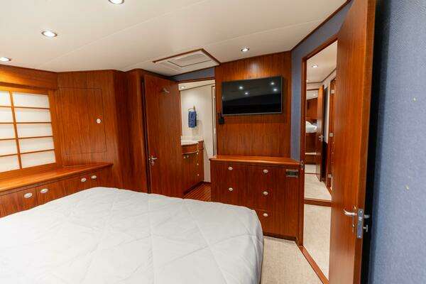 Jim Smith 68 Convertible Yacht For Sale