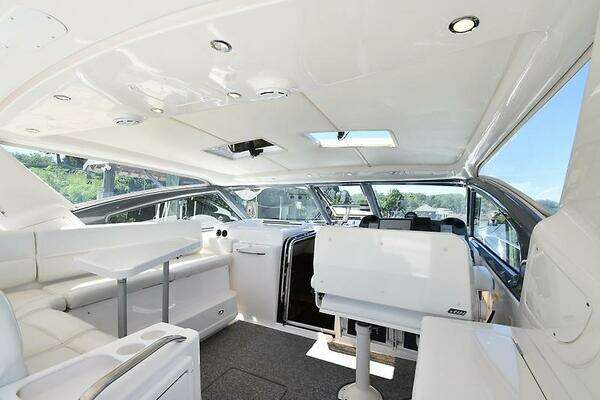 Tiara Yachts 52 Sport Yacht Yacht For Sale