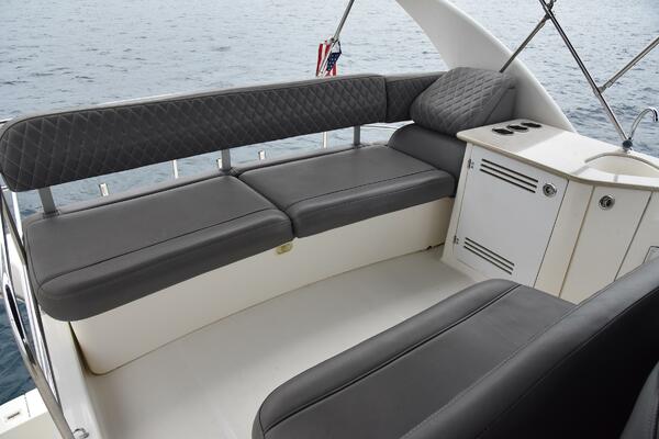 Pura Vida 38ft Silverton Yacht For Sale