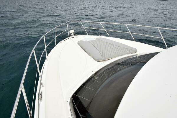 Silverton 38 Sport Bridge Yacht For Sale