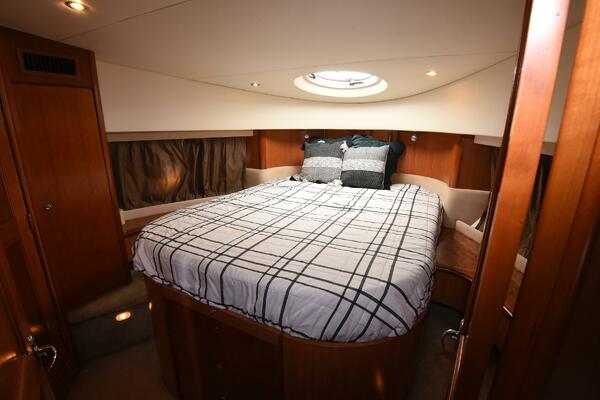 Pura Vida 38ft Silverton Yacht For Sale