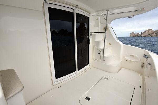 Pura Vida 38ft Silverton Yacht For Sale