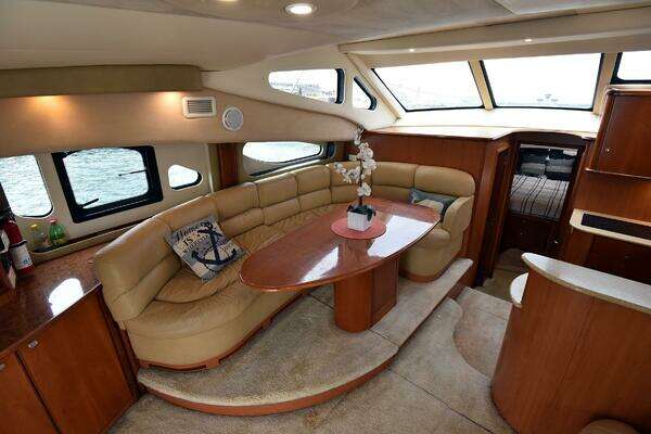Silverton 38 Sport Bridge Yacht For Sale