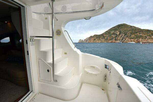 Silverton 38 Sport Bridge Yacht For Sale
