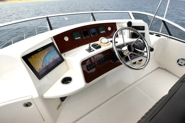 Pura Vida 38ft Silverton Yacht For Sale