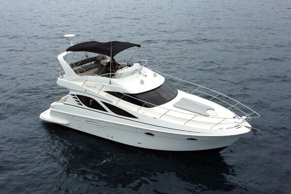 Pura Vida 38ft Silverton Yacht For Sale