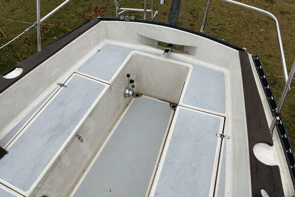 Comus 28ft Aloha Yacht For Sale