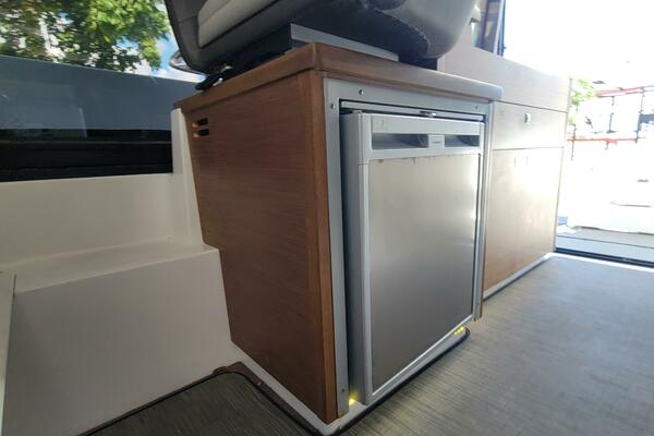 29ft Jeanneau Yacht For Sale