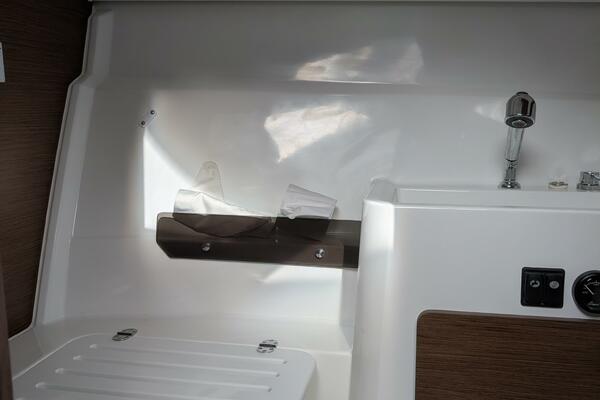 26ft Jeanneau Yacht For Sale